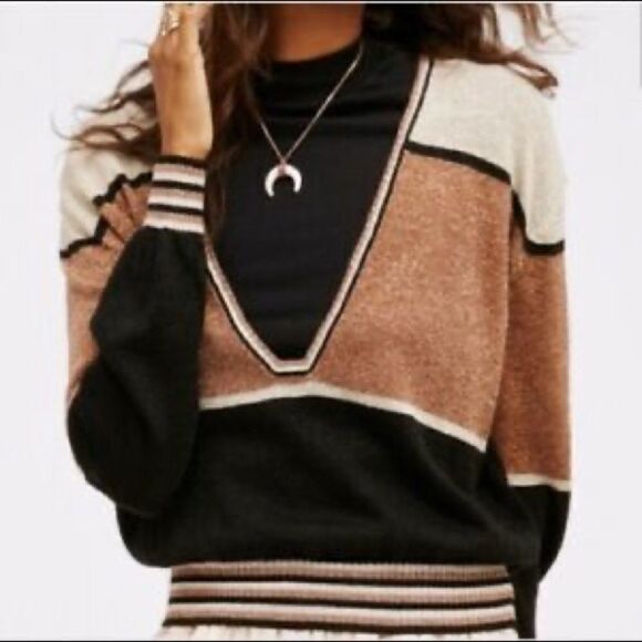 Free People Rose Gold Dust Plunging V sweater - Picture 2 of 9